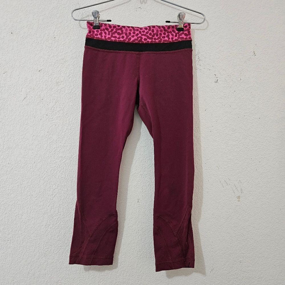 Lululemon Athletica Run Inspire Crop II